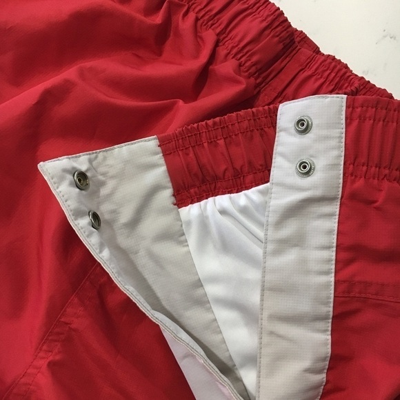 Nike sport red with white stripes on the side pants size:XXL - Picture 4 of 8